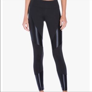 Koral Forge Leggings